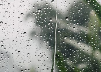 توقعات بهطول أمطار متفاوتة الغزارة على جبال الحجر والمناطق المجاورة