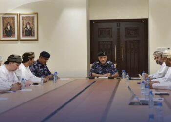اللجنة الفرعية لإدارة الحالات الطارئة تعقد اجتماعا لمتابعة مستجدات الحالة الجوية في ظفار