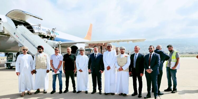 بتوجيهات سامية .. ارسال طائرة محملة بـ 40 طناً من الأدوية والمساعدات الإنسانية إلى لبنان