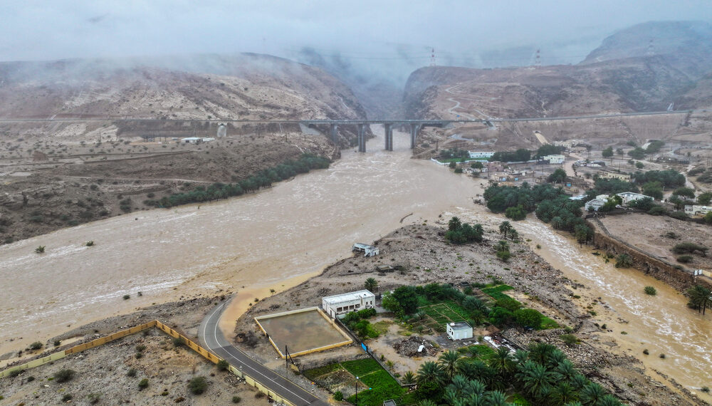 استمرارُ هطول الأمطار الرعدية على عدد من محافظات سلطنة عُمان