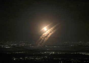 سلطنةُ عُمان تُعرب عن إدانتها الشديدة للقصف الجوي الذي شنّته إسرائيل على إيران