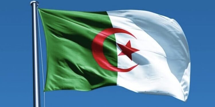 طرح (10) منح دراسية لبرامج الدكتوراة مقدمة من الجمهورية الجزائرية الديمقراطية الشعبية