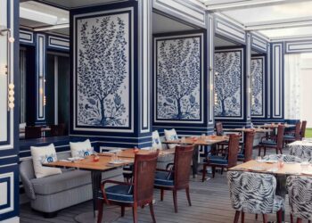 جوهرة المطبخ اللبناني “أم شريف” تتألق في سماء العاصمة مسقط