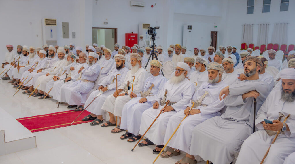 بدية تستضيف الجلسة الخامسة لمجلس الخليلي للشعر والأدب 1 بدية تستضيف الجلسة الخامسة لمجلس الخليلي للشعر والأدب