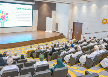 بدء ملتقى “دور القطاعات الاقتصادية في توطين فرص العمل والقيمة المحلية المضافة” بالسيب