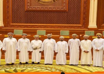 عدد من أبناء ولاية سناو يزورون مجلس الشورى