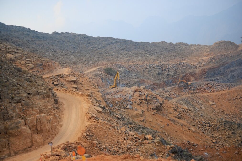 96 بالمائة نسبة الإنجاز بشق الطريق الجبلي مشروع خصب ليما دبا 4 f9db8510 37a4 4294 83df 45e09c2b9134