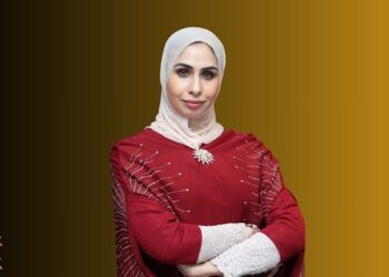 العاجز فكرياً وصاحب اللسان الطويل: بين النقد السلبي وضياع البصيرة