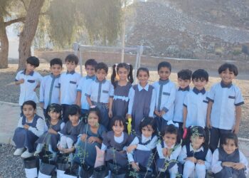 تنفيذ حملة استزراع شتلات برية بمنتزه الحاجر