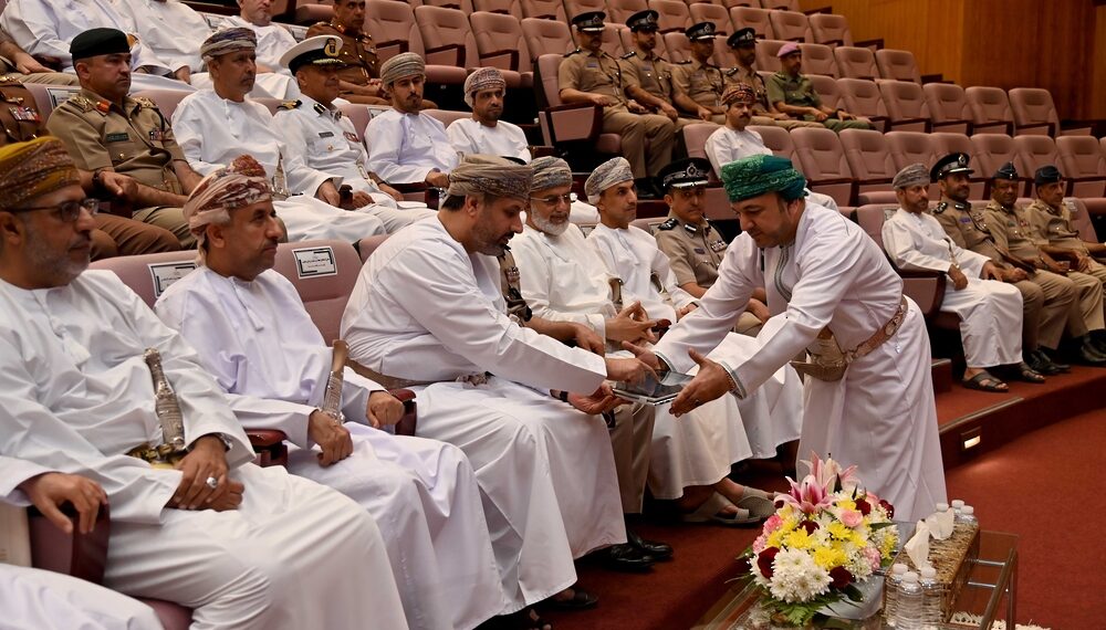 وزارة العمل تدشن نظام التوظيف والتجنيد “تزامن” 1 وزارة العمل تدشن نظام التوظيف والتجنيد “تزامن”