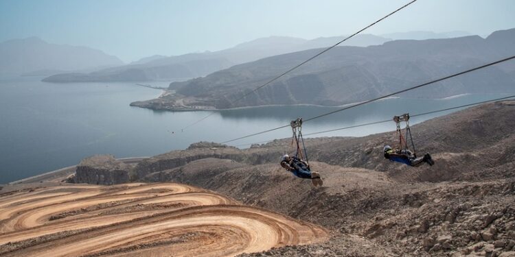 تنفيذ عدد من المشاريع السياحية بمحافظة مسندم 1 تنفيذ عدد من المشاريع السياحية بمحافظة مسندم