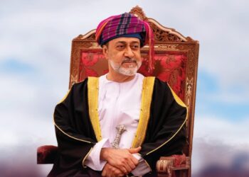 جلالةُ السُّلطان المعظّم والرئيس الأنجولي يعقدان جلسةَ مباحثاتٍ 