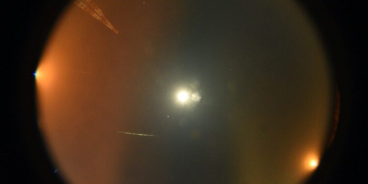 وزارةُ التراث والسياحة تعلن عن توثيق "نيزك رجاء" 1 وزارةُ التراث والسياحة تعلن عن توثيق “نيزك رجاء”