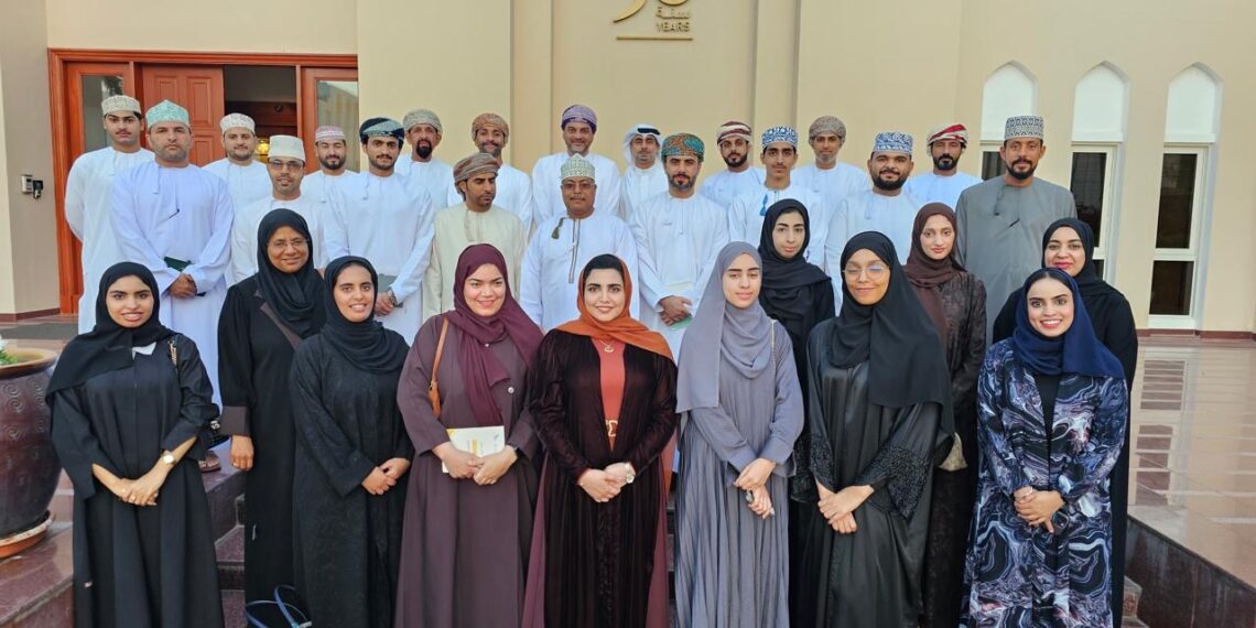 The Zubair Enterprises Development Centre Concludes the December Tajribati Session with a Focus on Strategic Planning for 2025 1 مركز الزبير لتطوير المؤسسات يختتم جلسات تجربتي “لعام 2024” عن التخطيط الاستراتيجي لـ 2025