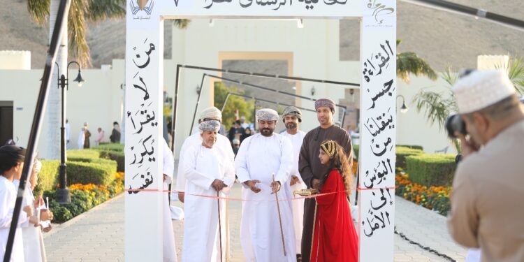 فريق إرادة الثقافي ينظم فعالية الرستاق تقرأ السابعة 1 فريق إرادة الثقافي ينظم فعالية الرستاق تقرأ السابعة