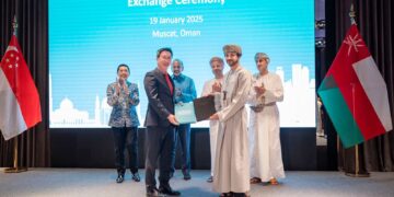 الشركة العمانية للنطاق العريض وشركة أس تي للهندسة والحلول الحضرية السنغافورية توقعان برنامج تعاون للتعاون في مبادرات المدن الذكية في سلطنة عمان