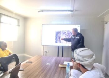 هيئة البيئة بشمال الشرقية تعقد اجتماعاً مع شركة الحديثة للمصادر لبحث المشاكل البيئية