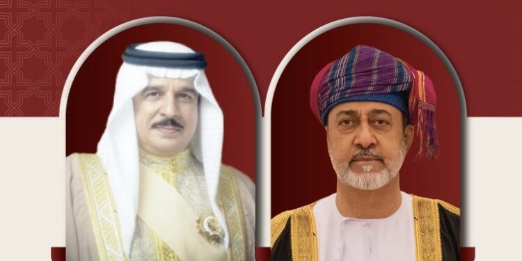 جلالة ملك ⁧‫البحرين‬⁩ يقوم بزيارة “دولة” إلى ⁧‫سلطنة عُمان‬⁩