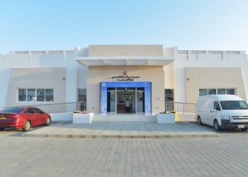 وزارة الصحة تفتحُ مجمع حي السلام الصحي بولاية السيب