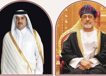 لقاءٌ أخويٌّ بين جلالةِ السُّلطان وأميرِ دولة قطر بقصر البركة العامر