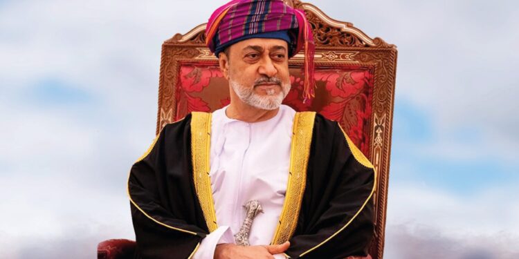 جلالة السلطان يستقبل رئيس مجموعة البنك الدولي أجاي بانغا بقصر البركة العامر