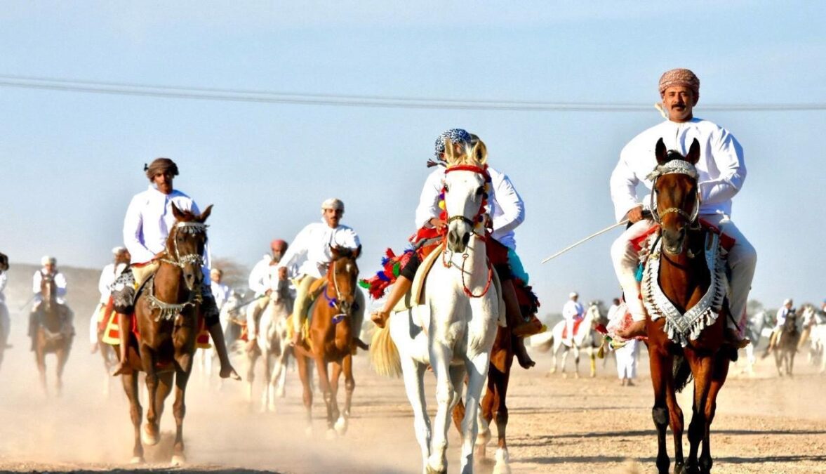 ضمن مهرجان سناو مقصدنا نادي سناو للفروسية ينظم سباق التحدي والإثارة في ميدان القادسية 3 75c4c5b0 9c6b 40b7 8bc5 35438c2df17c