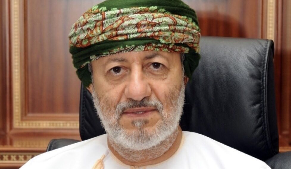 قرار بنقل مقر المحكمة الابتدائية في أدم