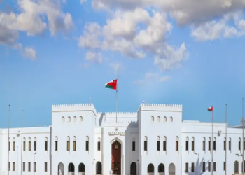 سلطنة عُمان تُعرب عن تضامنها مع المملكة العربية السعودية