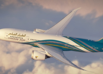 الطيران العماني يصدر بيانا حول تثبيت أسعار تذاكر “مسقط – صلالة”