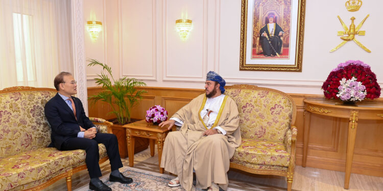 نيابةً عن جلالته.. السّيد أسعد يودّع سفراء اليابان والهند وكوريا