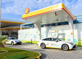 إطلاق أول محطة هيدروجين للمركبات في سلطنة عُمان