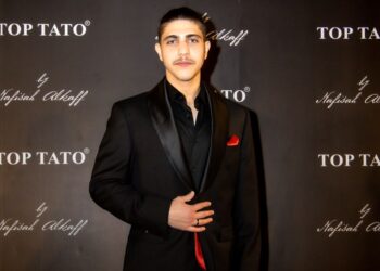 عرض ازياء مذهل في جدة لأول مرة للمصمم الشاب عامر كيلاني top fashion 2025