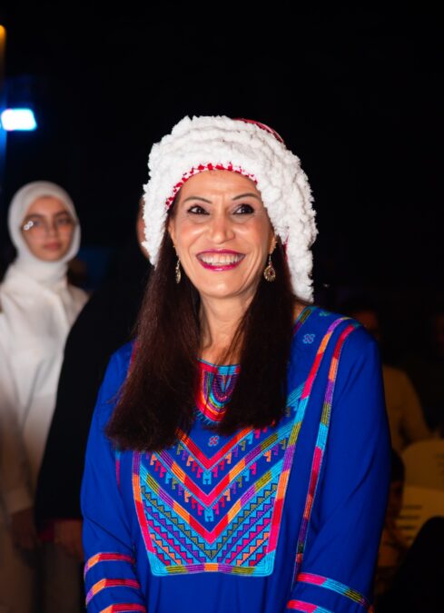 424cb3d3 887c 449b aa3c c99e6315773a