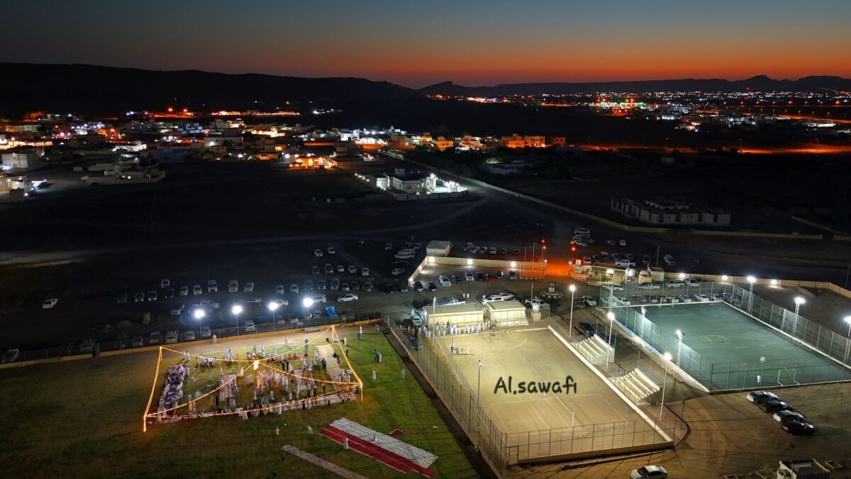 فريق التضامن بعبري ينظم إفطارًا جماعيًا .. ويفتتح ملعبه المعشب الجديد 2 43bc16ac b3cb 4ffd a07e fd28a52953f5