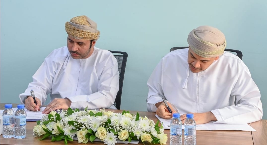 بنك قطر الوطني (فرع عُمان) وكروة للسيارات يوقعان اتفاقية تمويل استراتيجي بقيمة 43 مليون دولار أمريكي 2 ed42a9b0 a3e0 4226 829c 7bb82e492d7f