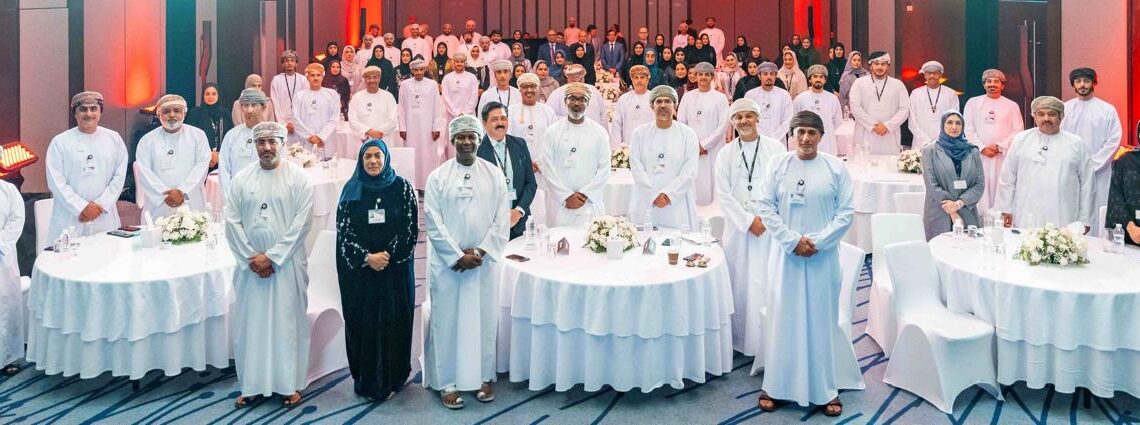 بنك مسقط يحتفل بنجاح النسخة الأولى من برنامج “نسور” لتدريب موظفي الفروع ويعلن عن النسخة الجديدة