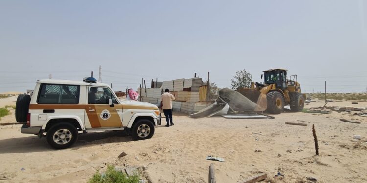 أمانة الشرقية: إزالة 48 مخيم وصندقة عشوائية مخالفة في الدمام