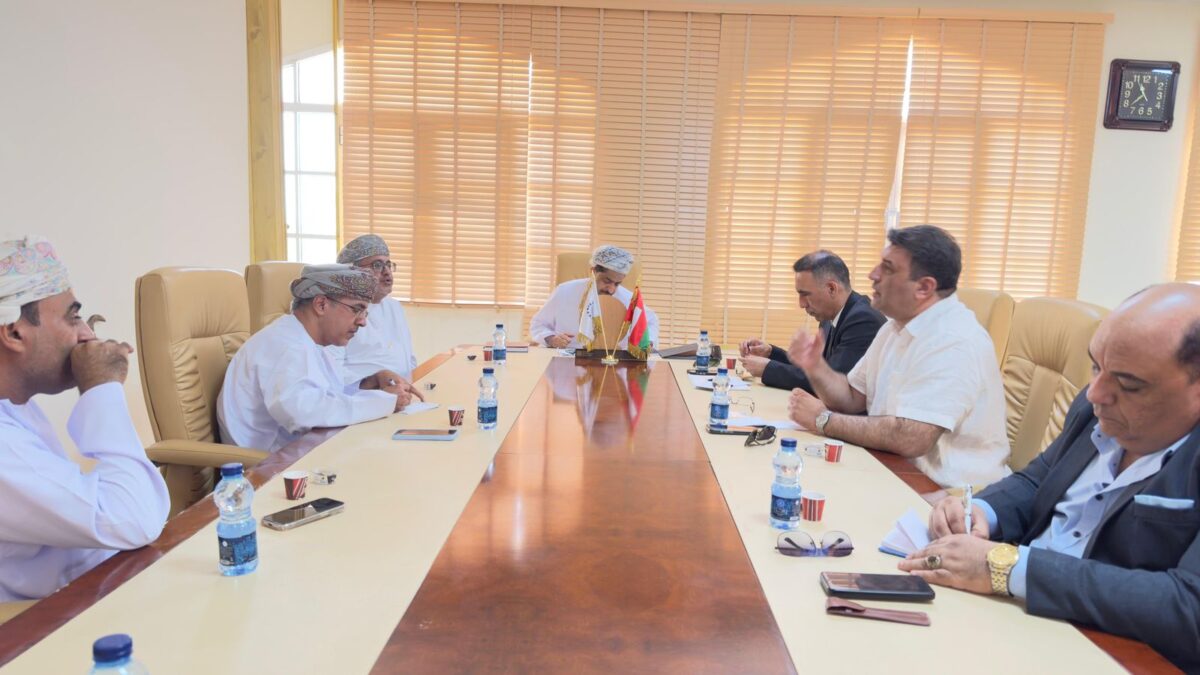 وفد إيراني يزور فرع غرفة تجارة وصناعة عمان بشمال الشرقية 2 99a5e6e9 7001 4859 b0f5 ed236409d405