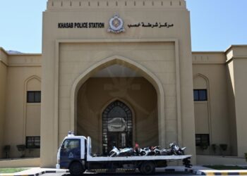 ‏ضبط 7 دراجات نارية لقيام سائقيها بالإستعراض على الطرقات وعرقلة حركة السير بخصب