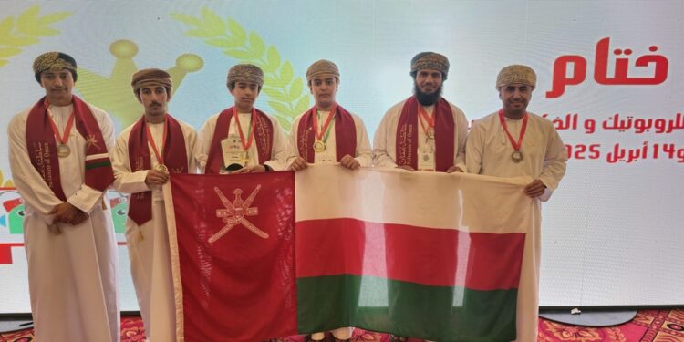 سلطنة عُمان تحقق مراكز متقدمة في البطولة العربية للروبوت والذكاء الاصطناعي بتونس