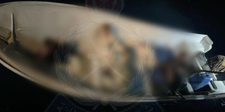 إحباط عملية تهريب أكثر من 180 كيلوجرامًا من المواد المخدرة