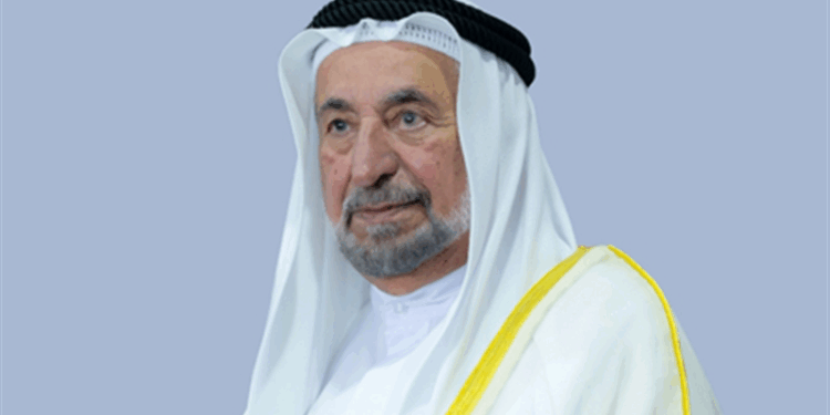 حاكم الشارقة يصل إلى سلطنة عُمان