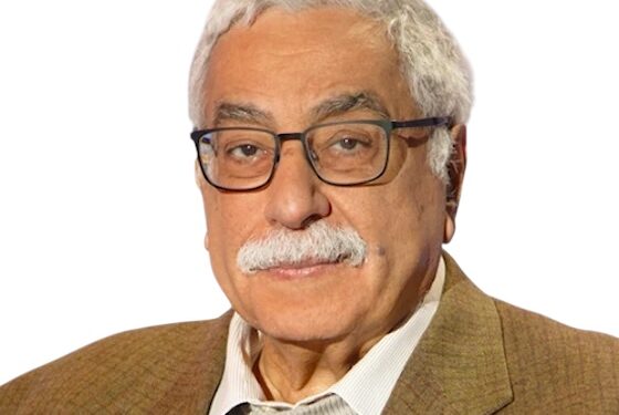 مشهد مختلف في مدافن الشهداء 1 مشهد مختلف في مدافن الشهداء