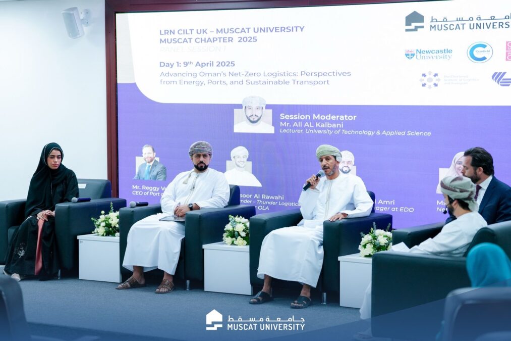 aab921ba 50fc 4b8e ba69 bc4a308a5678