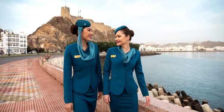 الطيران العُماني والمشغل الوطني للسفر” Visit Oman” يطلقان حجوزات باقات التوقف تعزيزًا للسياحة الوافدة