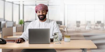 بنك مسقط يوفر خدمة الاستثمار في صندوق “الثروة” عبر تطبيق الهاتف النقال