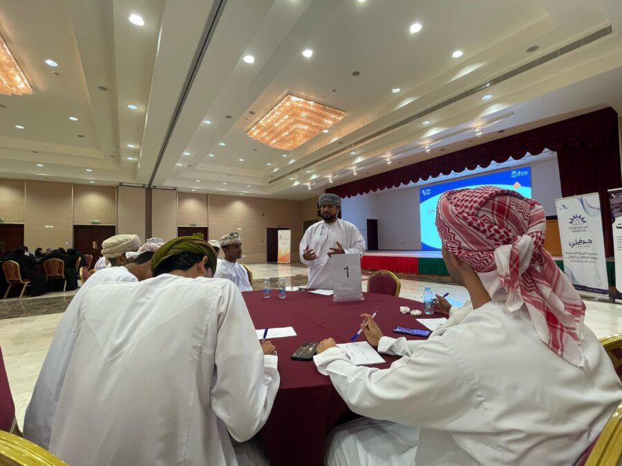 “خطوات” برنامج تدريبي يعزز مهارات الباحثين عن عمل بجنوب الشرقية 4 021158cd f7c1 4509 a8ec e8ea778a6483