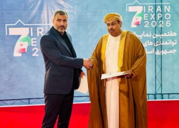 سيرابيس العمانية توقع عقد تنفيذ وتنظيم معرض إيران إكسبو في سلطنة عمان والدول الخليجية والعربية