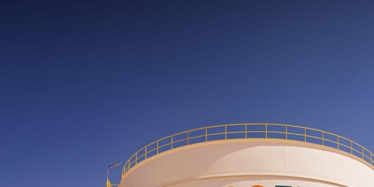 توزيعات أرباح أساسية بـ57.7 مليون ريال وسيتم سدادها في مايو 2025 1 توزيعات أرباح أساسية بـ57.7 مليون ريال وسيتم سدادها في مايو 2025