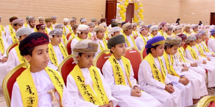 "السويق تكرم 225 من المجيدين " 1 “السويق تكرم 225 من المجيدين “